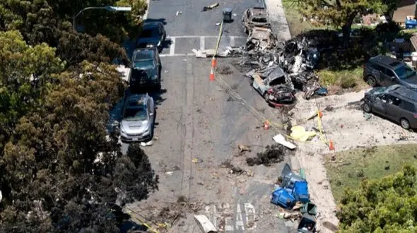 سقوط مرگبار هواپیما در سن‌دیگو / هیچ‌کس زنده نماند