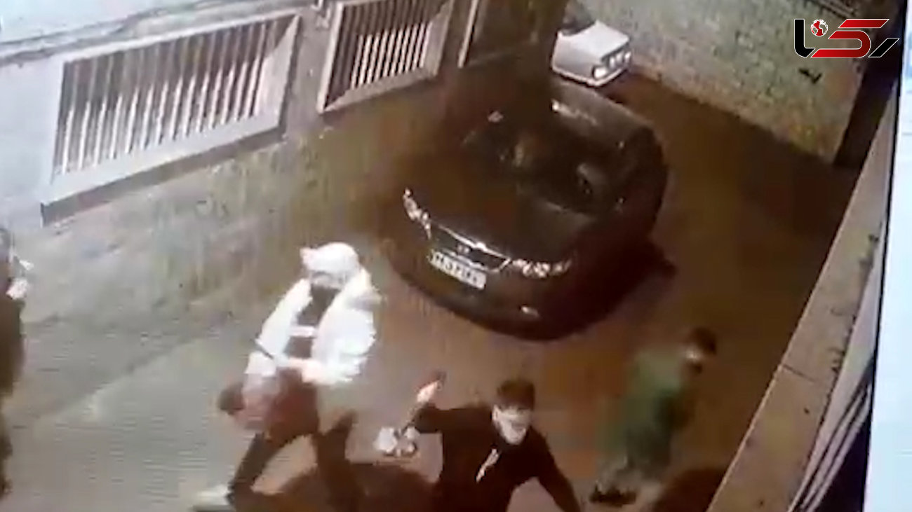دستگیری زورگیران خشن چاقو به دست که به رستورانی در تهران حمله کردند  + فیلم