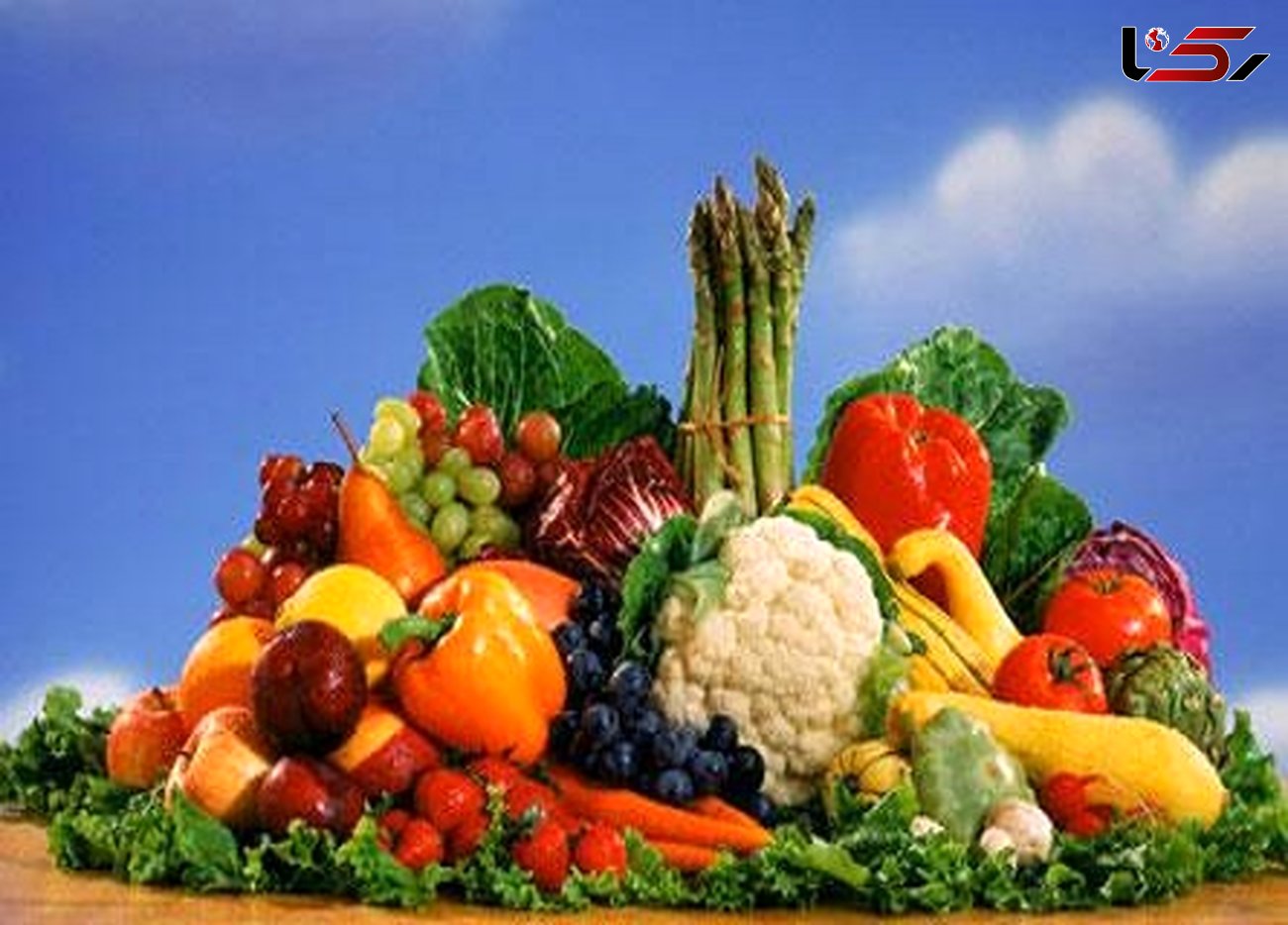 لیست قیمت روز انواع میوه و تره بار در تاریخ 8 خرداد