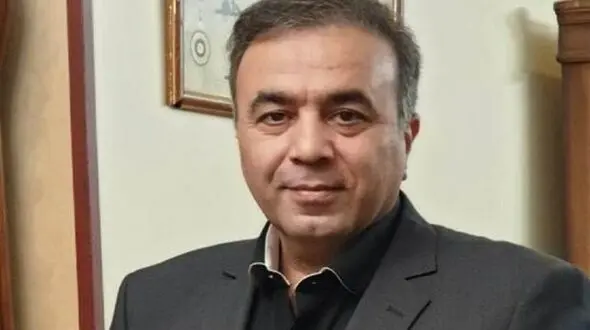 کاهش سهمیه سوخت وانت بار ها، مساوی است با افزایش قیمت کالاهای مصرفی مردم