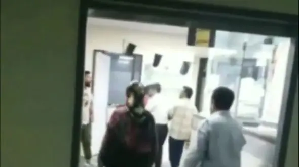 ضرب و شتم پرستار در بیمارستان منجیل !/ دانشگاه علوم پزشکی بیانیه صادر کرد + عکس