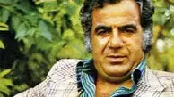 عکس سفر زمان /  «ناصر ملک مطیعی» در پیری و در کنار پسرش در حافظیه شیراز؛ سال 92