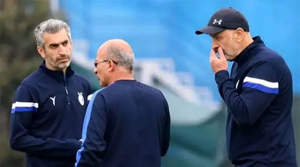 شایعه عجیب از رختکن استقلال / جباری پشت بوژوویچ را خالی کرد!