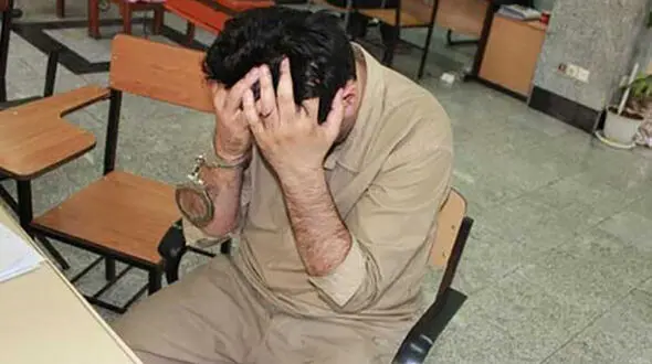 اکرم به خانه من آمده بود که شوهرش پشت سر او رسید و من و زنش را در شرایط بدی دید و ...