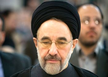 قاب‌های مادر و پسری  سید محمد خاتمی و مادرش/ شباهت باورنکردنی رییس‌جمهور سابق به مادرش