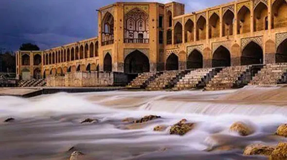 از زیبایی های جنگل حرا تا جاذبه های دیدنی اصفهان