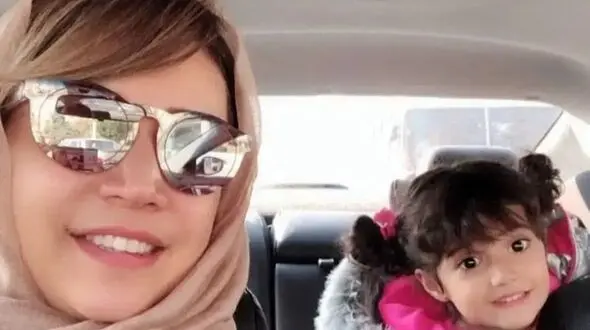 فیلم/ تولد ۴۸ سالگی شبنم قلی‌خانی با رونمایی از دخترش شانا 
