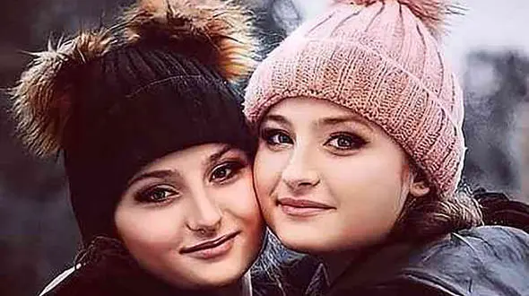 فیلم سفره هفت‌ سین فوق لاکچری سارا و نیکای سریال پایتخت در سوئد ! / از ایران ایرانی تر !
