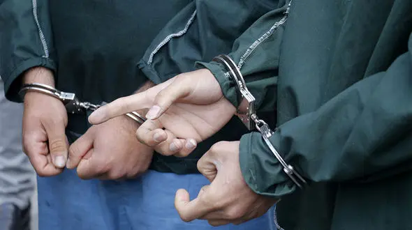 عربده کش کوی امام علی اراک در درگیری با پلیس کشته شد