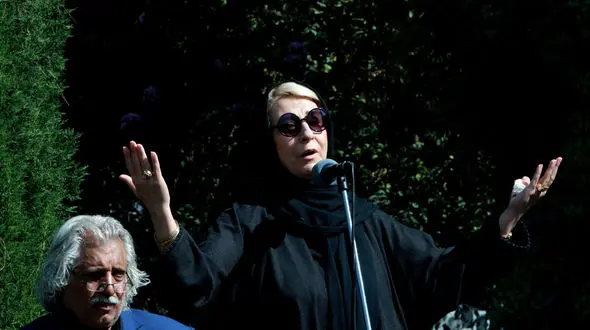 مراسم تشییع پیکر نادر گلچین +تصاویر
