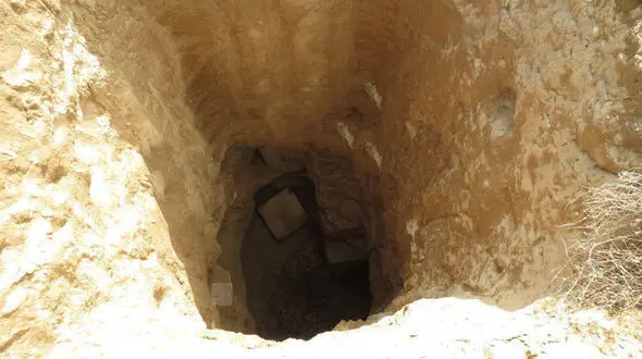  کشف منطقه باستانی در خوزستان توسط حفاران غیرمجاز +تصاویر