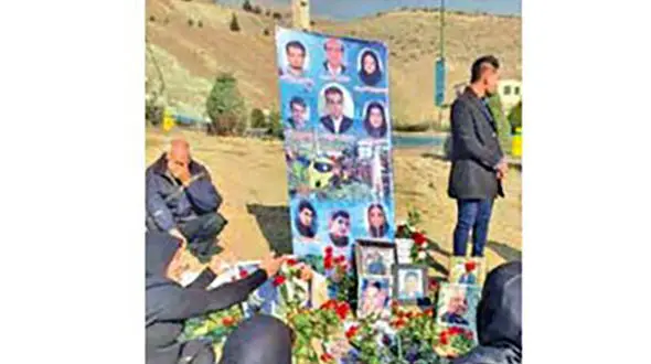 بی احترامی به  خانواده قربانیان فاجعه اتوبوس دانشگاه آزاد در مراسم یادبود
