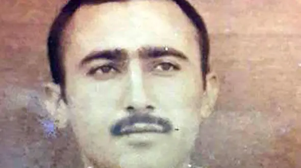 روایت تلخ یک رزمنده که بر بدن لخت او شلاق می زدند + عکس