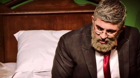 کشف راز «متران پاژ» در خانه نمایش مهرگان / حسینی: «متران پاژ» جهالت آدم ها را به تصویر می کشد