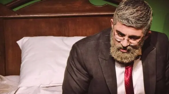 کشف راز «متران پاژ» در خانه نمایش مهرگان / حسینی: «متران پاژ» جهالت آدم ها را به تصویر می کشد