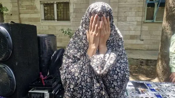 کلاهبرداری در پوشش نظافتچی/ سرقت کارت ملی و طلا در خانه‌های مردم!