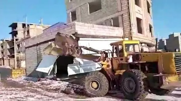 کشف زمین خواری میلیاردی  در دهگلان