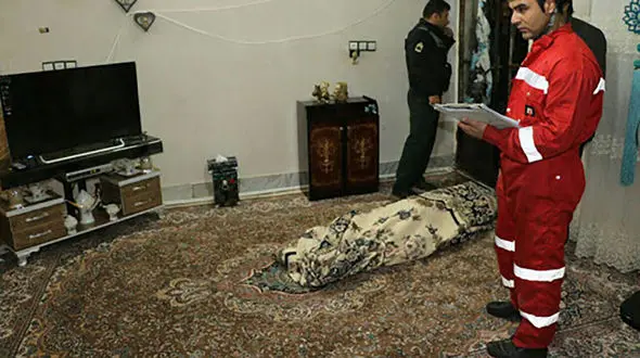 دق کردن زن جوان  در دعوای شوهرش! / دخترک: مامان بیدار شو!