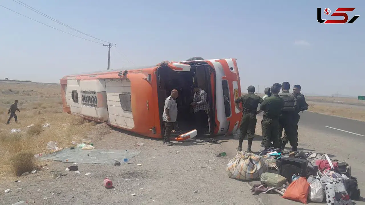 آخرین جزئیات واژگونی اتوبوس در محور نیشابور ـ سبزوار از زبان پلیس راه/ «عدم توجه به جلو» علت اولیه حادثه اعلام شد