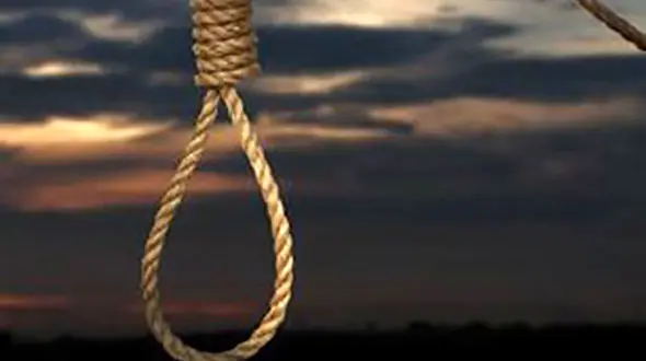 کشف جسد حلق‌آویز شده پسر جوان در خانه اش / در فریدونکنار فاش شد