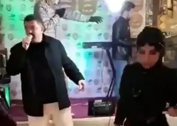 آواز هنرمندانه؛ احمد ایراندوست واسه تولد رفیقش اسدالله یکتا میخونه خشکم زد از صداش