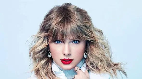 تیلور سوئیفت در کنار پارتنر جدیدش دیده شد؛ استایل پاییزی او را برای قرارهای عاشقانه بپوشید!