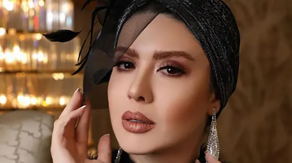 4 مانتوی واقعا شیک خانم بازیگر جذاب ! / نازنین کریمی شوهر دارد؟! + عکس ها