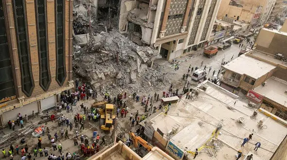 تسلیت برزیلی ها به مردم آبادان + عکس