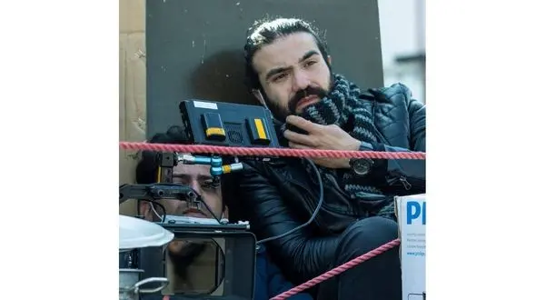 حمله خونین مرد چاقوکش به کارگردان سینما در بازار طلای تهران/ محمد حسام حدادیان به شدت مجروح شد + عکس