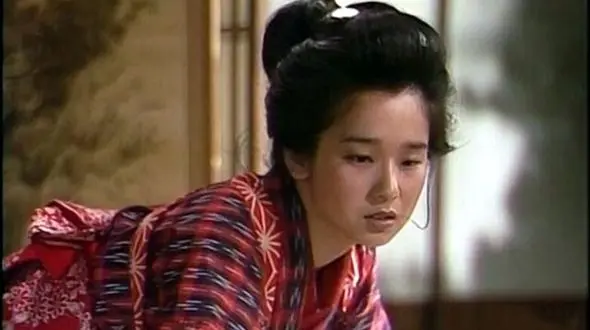 جذابیت خانم بازیگر  اوشین در  70 سالگی ! / 40 سال جوانتر از سن واقعی اش !