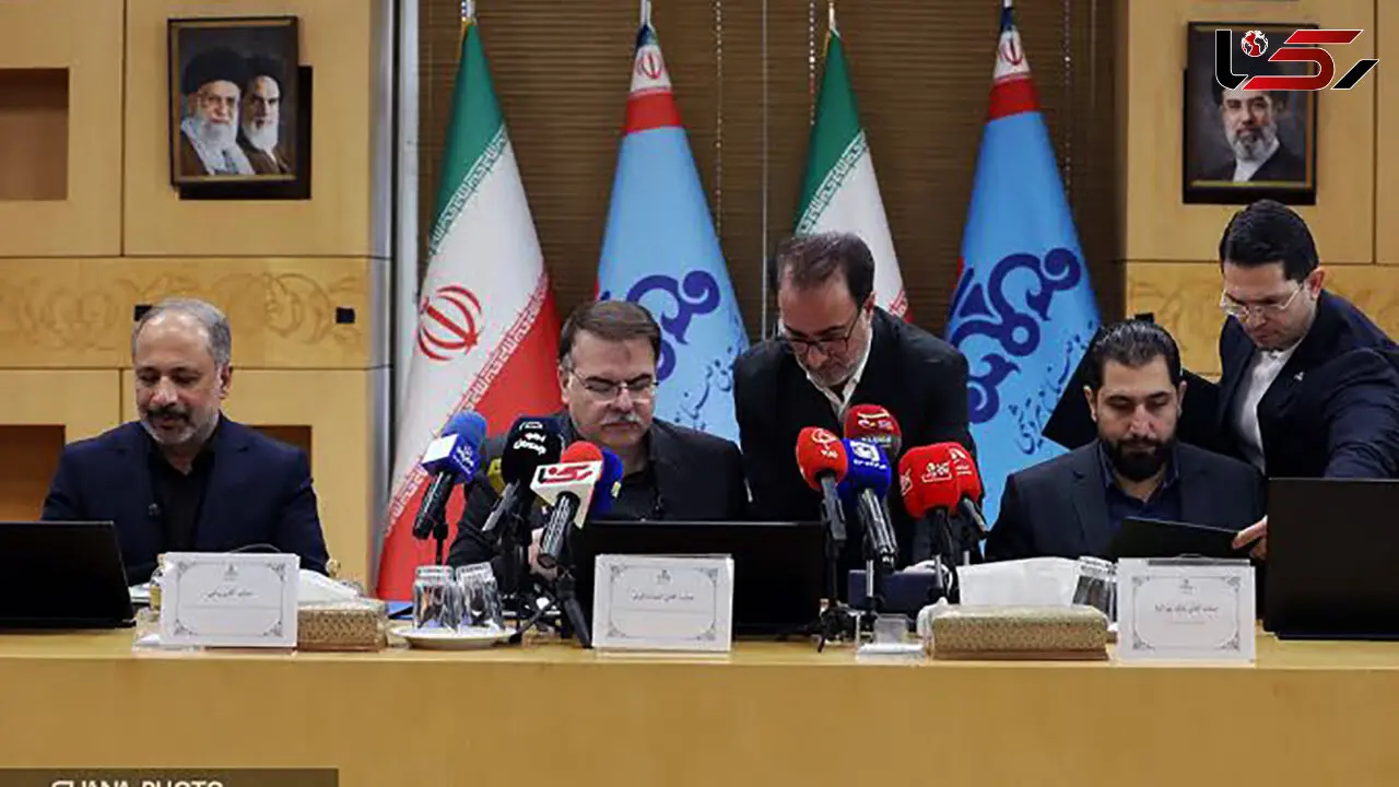 معاون وزیر نفت: شدت مصرف انرژی در ایران طی یک دهه ۴۰ درصد افزایش یافت/ پتروشیمی خط مقدم جنگ اقتصادی است
