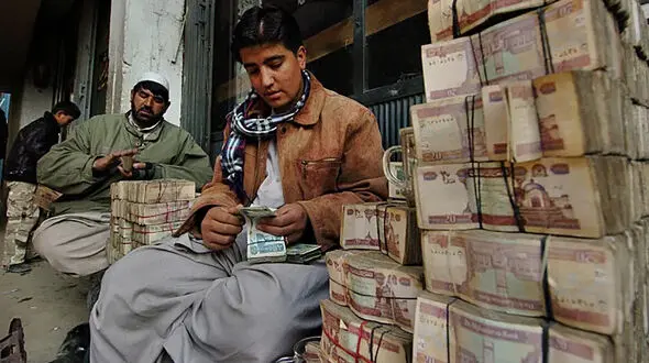 قیمت افغانی امروز دوشنبه 15 دی 1404 