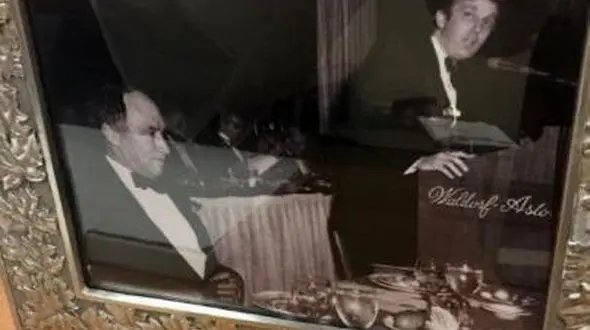 عکس روسپی خانه پدربزرگ ترامپ / هدیه نخست وزیر کانادا به رییس جمهور امریکا + عکس