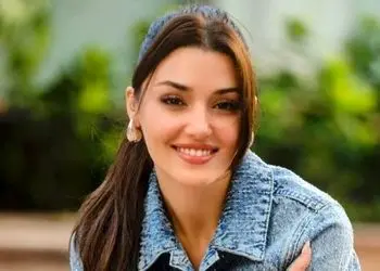 نگاهی به چیدمان منزل شاهانه و لوکس هانده ارچل بازیگر مست عشق به سبک اروپایی/ از باغ سرسبز و مبلمان مدرن تا دکوراسیون جذاب / برای عید ایده بگیرید