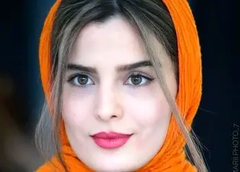 عکس ها/ چیدمان خونه مجردی هنری « غزاله اکرمی» بازیگر سریال سوجان/ از کتابخونه تا دکوری های شیک