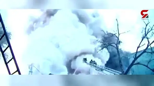 فیلم / عملیات نفسگیر 134 آتش نشان برای خاموش کردن  جهنم آتشین/ 3 آتش نشان روانه بیمارستان شدند +عکس