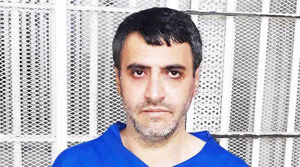 این مرد روباه صفت را می شناسید؟ / او به بد حجاب ها در تهران گیر می داد + عکس