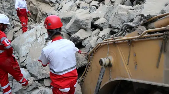 حادثه تلخ در معدن ارزوییه کرمان /  یک کارگر مصدوم شد