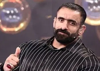 (عکس) خلاقیت خنده دار؛ هادی چوپان مناطق محروم هم راهی بازار شد/ عاشق فیگور صورتیش شدم