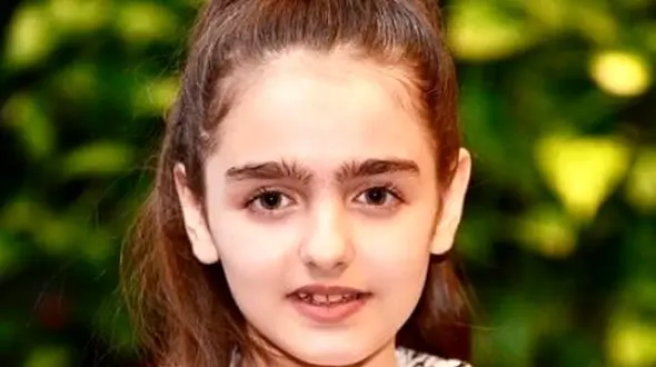 فیلم / نیوشا علیپور، موموی سریال بچه مهندس: سخت‌ترین سکانس من جایی بود که بچه‌ها میخواستن به من حمله کنند چون .... /  خیلی گریه کردم چون پسرها...