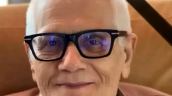 فیلم  / دلتنگی و بغض احساسی رامبد جوان برای پدرش: دلم میخواد همین الان بیام دستت رو ببوسم و دورت بگردم / روحش شاد