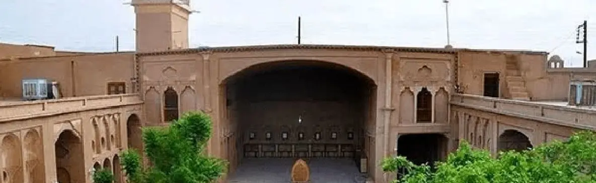 کشف لوکس ترین خانه تاریخی یزد با 3 حیاط باصفا و 22 اتاق مجلل / عکس