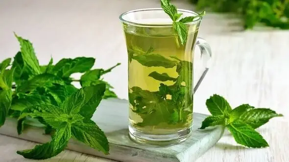 از آرامش اعصاب تا کاهش وزن فوری با یک شربت گوارا+ دستور تهیه