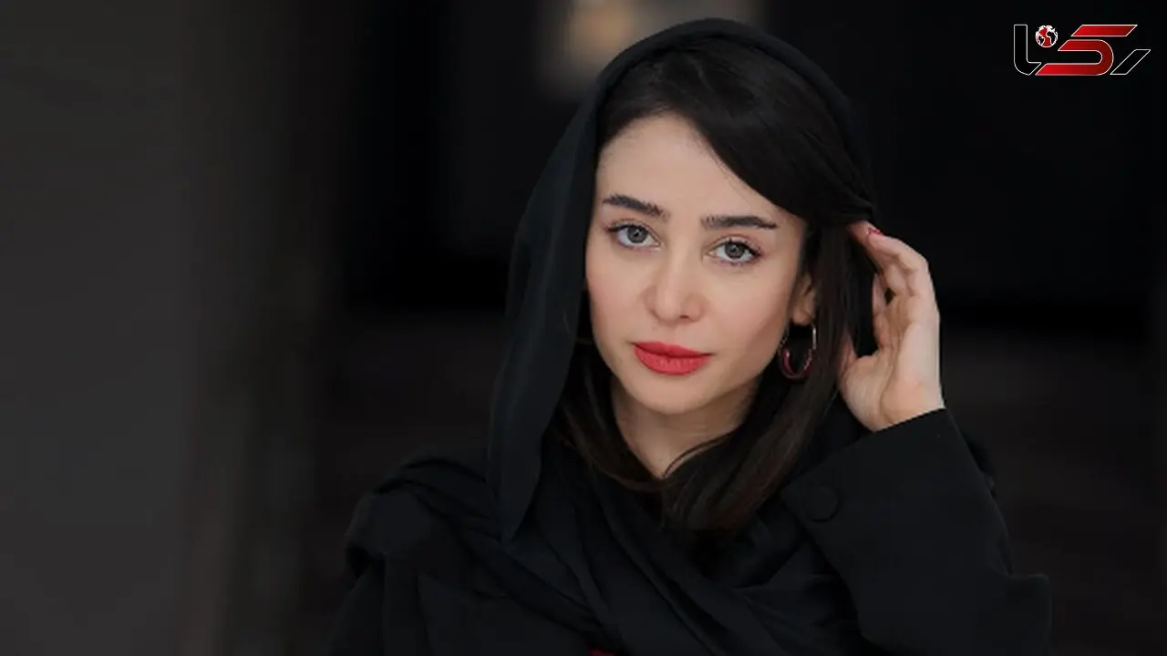 استایل ترندی الناز حبیبی با خاص ترین کیفی که دیده اید! / الناز حبیبی جسورانه ظاهر شد!