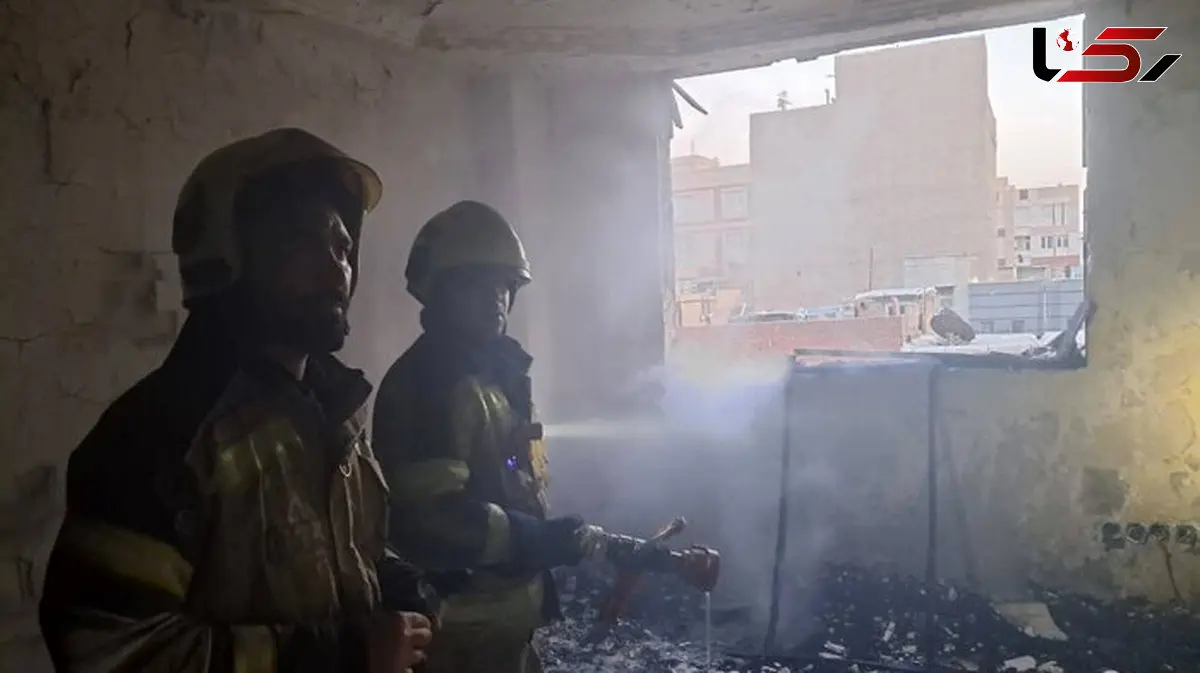 نجات ۱۵ ساکن از آتش‌سوزی شدید در ساختمان مسکونی نعمت‌آباد
