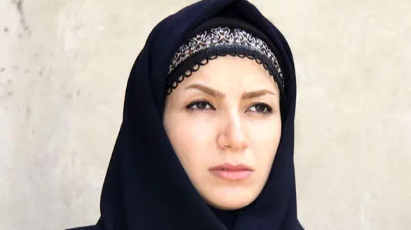 عکس حضور خاله شادونه در مراسم تشییع جنازه رییس جمهور شهید و همراهانش !