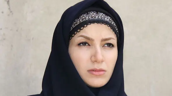 عکس حضور خاله شادونه در مراسم تشییع جنازه رییس جمهور شهید و همراهانش !