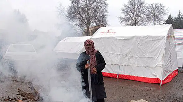 اسکان اضطراری زلزله زدگان خوی خاتمه یافت