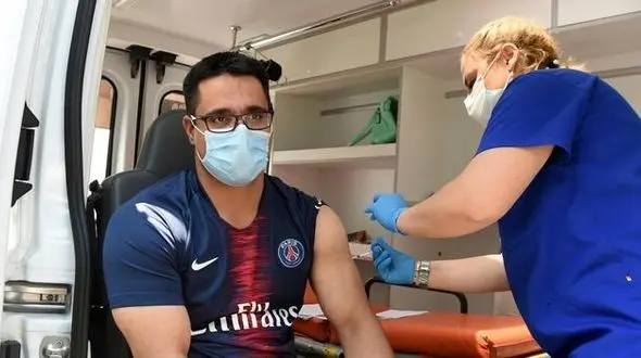 ادامه واکسیناسیون کرونای ایرانیان در ارمنستان / با شرط اقامت ده روزه