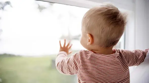 خبیث ترین مادر جهان را بشناسید / به خاطر پول به فرزندش هم رحم نکرد